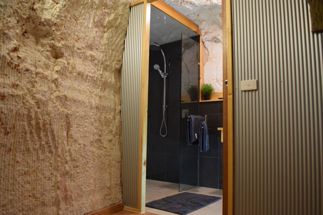 Dug Out B&B Coober Pedy Exterior foto