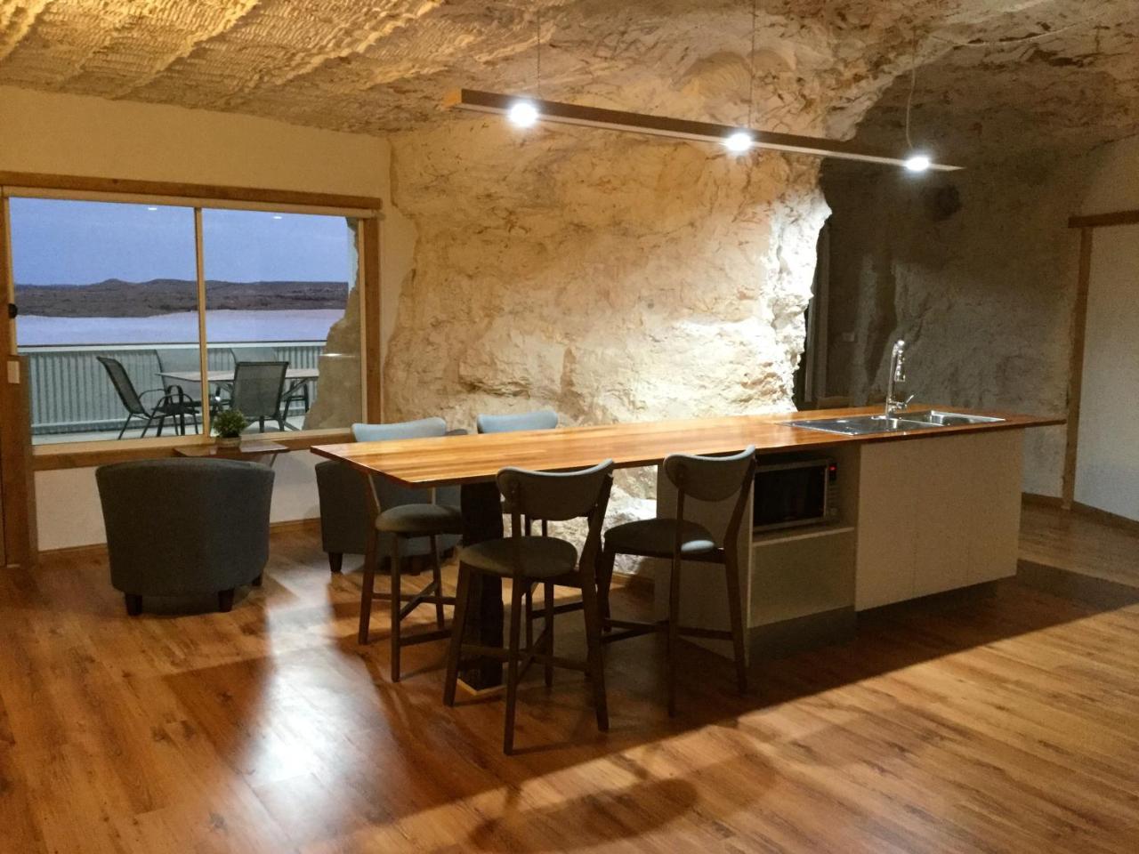 Dug Out B&B Coober Pedy Exterior foto