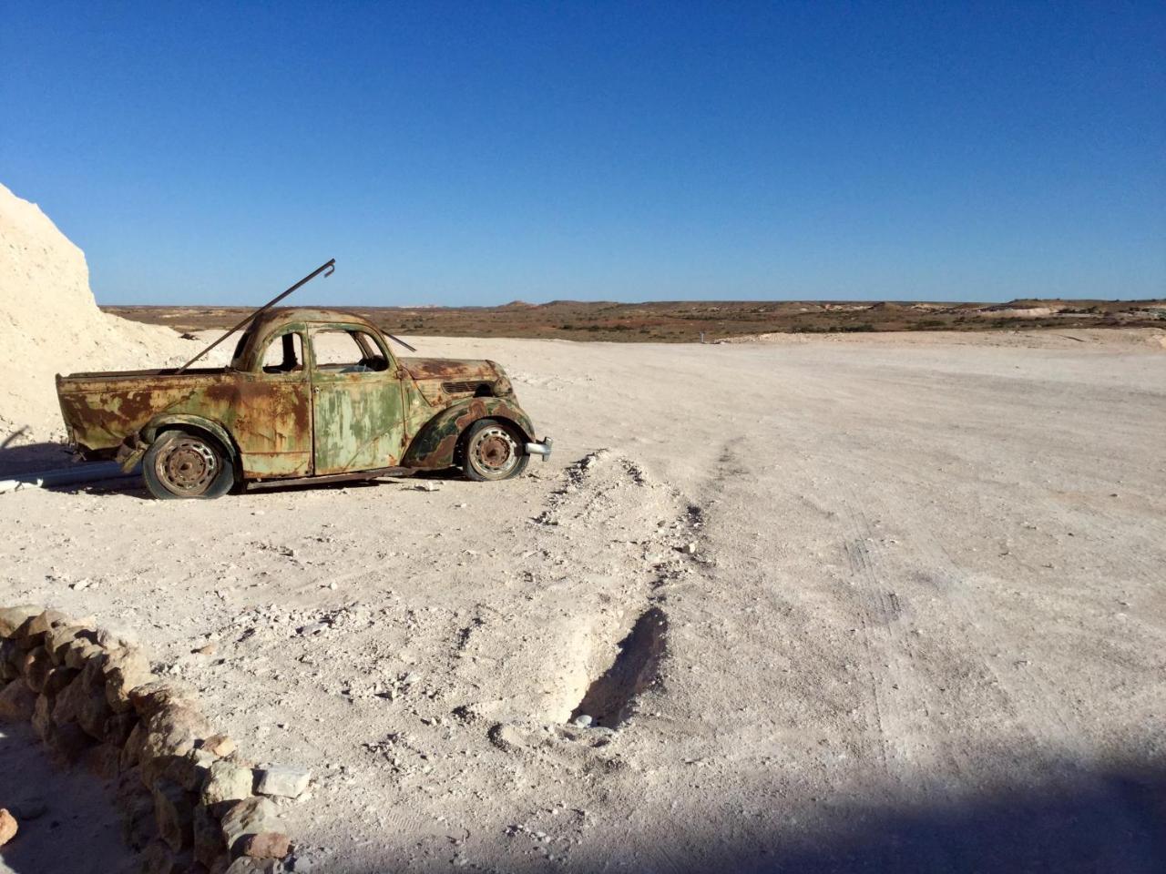 Dug Out B&B Coober Pedy Exterior foto